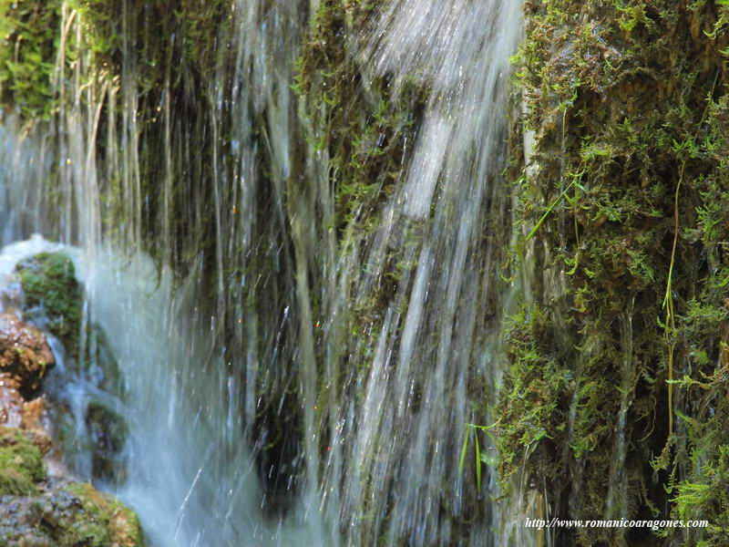 AGUA RESBALANDO POR DOQUIER